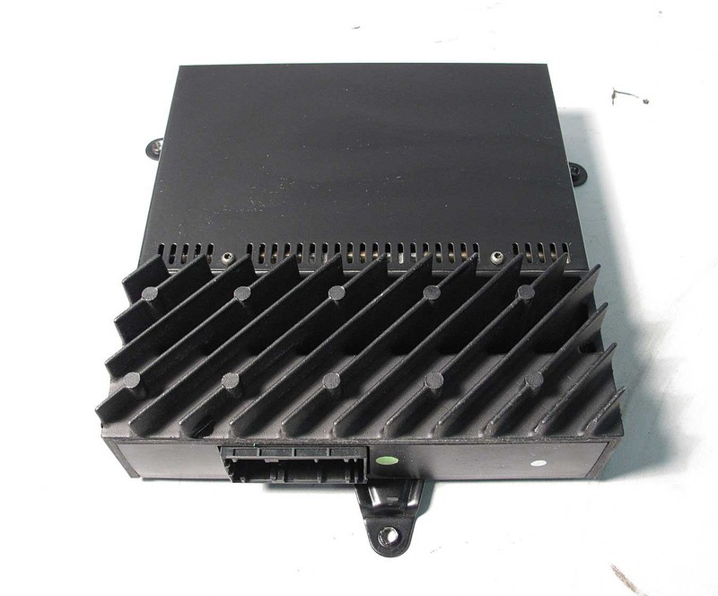 BMW E46 3-Series 2dr Coupe Factory Stereo Amplifier Lear 2000-2006 USED OEM