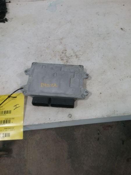 MAZDA 3 2019 Engine ECM 3228226