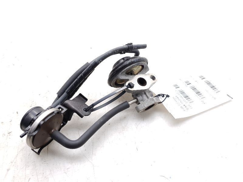 1999 TOYOTA RAV4 BASE 2.0L AWD AT EGR VALVE