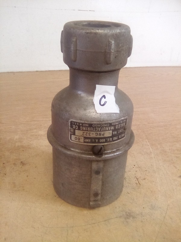 Ralco PRG-322 60AMP 250V DC 600 AC Plug