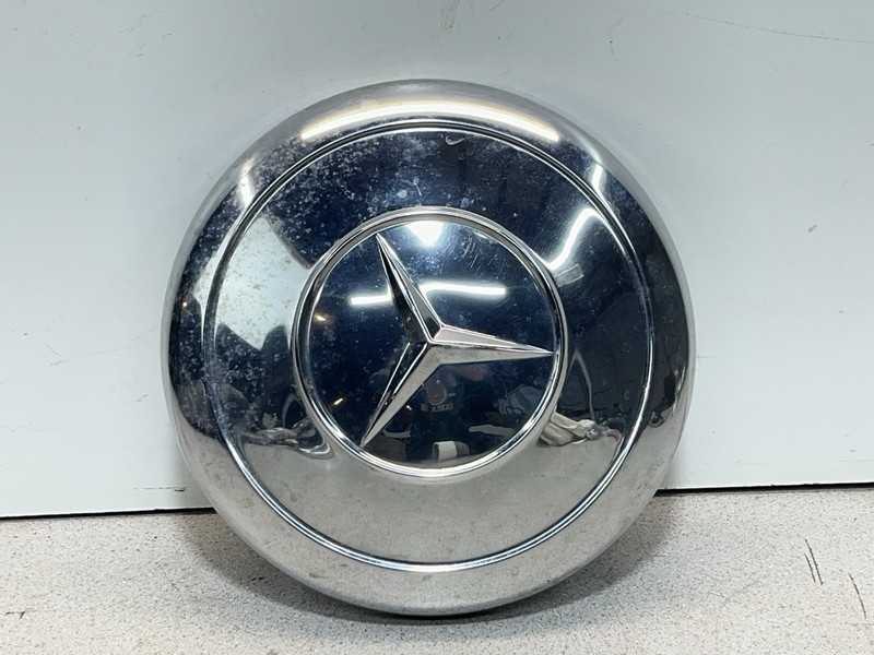 1963 Mercedes Benz W110 230 200 190 Center Chrome Wheel Hubcap 13” W 110 Rim Cap