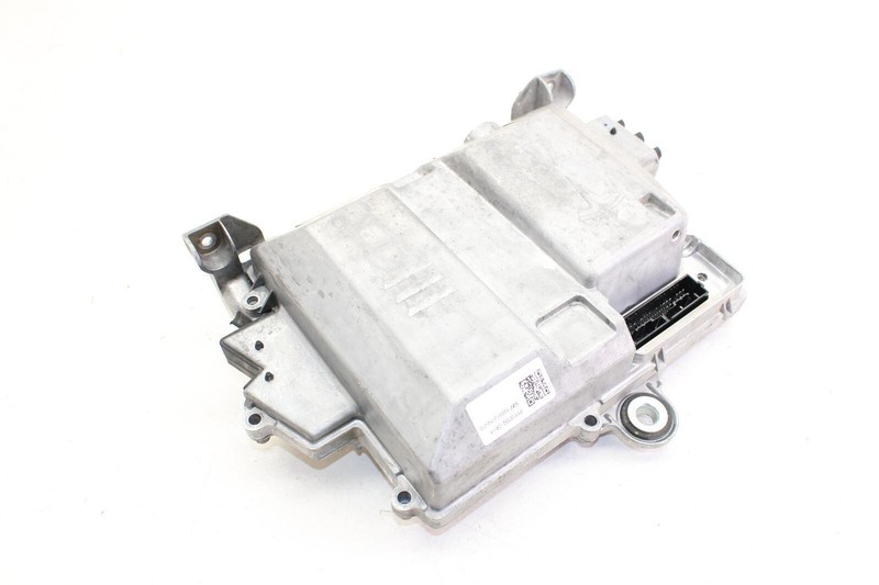 17-23 Tesla Model 3 Electric Suspension Control Module 111818000D