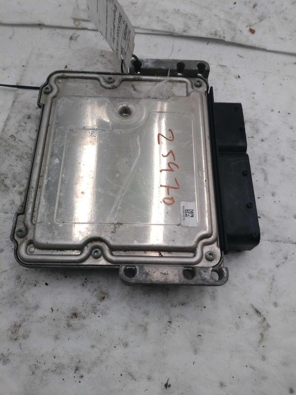 2016 RAM DODGE 1500 PICKUP Engine Control Module ECM OEM Grey 119K Miles