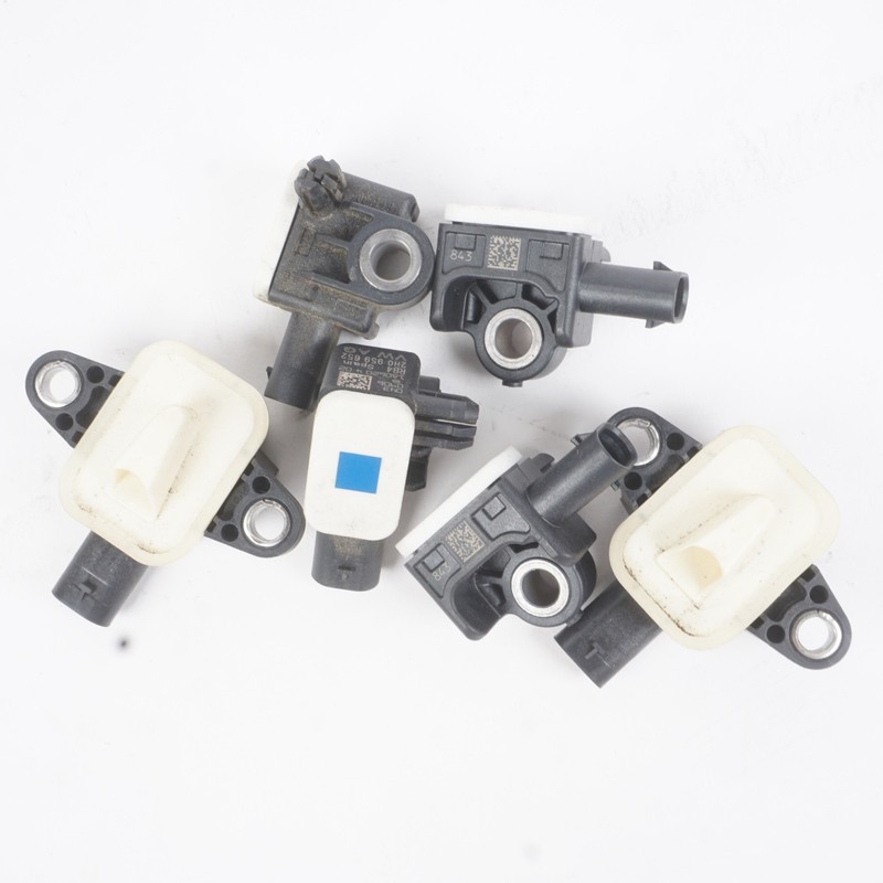 Porsche Macan/Cayenne Distribution Sensor 2H0959652 SET of 6