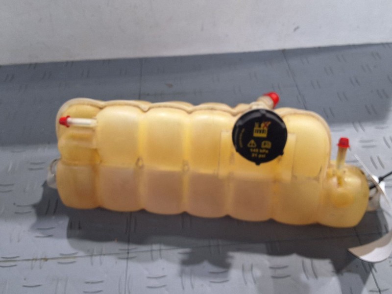 Coolant Reservoir Fits 15-23 FORD F150 PICKUP 3422569