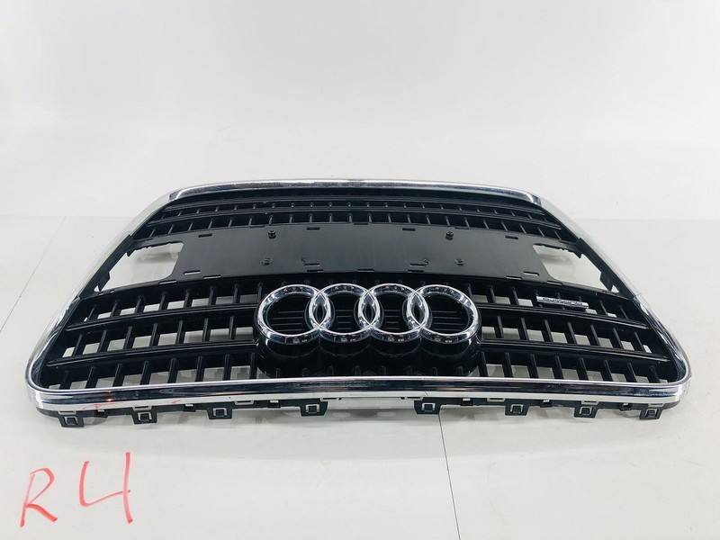 07-09 AUDI Q7 4L FRONT BUMPER CENTER RADIATOR GRILLE COVER PANEL OEM