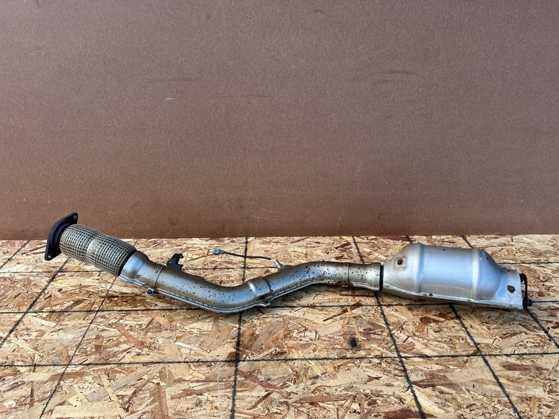 INFINITI QX60 25-26 OEM EXHAUST MUFFLER MID FLEX PIPE TUBE 2.0L ASSEMBLY