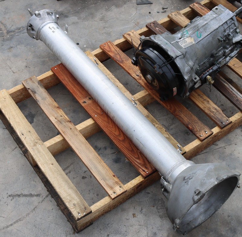 1997-2004 Chevrolet C5 Corvette Automatic Torque Tube Driveshaft USED 12564456