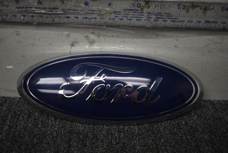 FORD F150 FRONT EMBLEM FACTORY OEM
