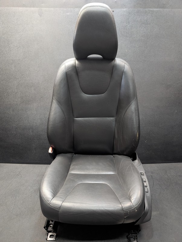 Front Left Seat 2015 Volvo S60 2016 2017 2018 X