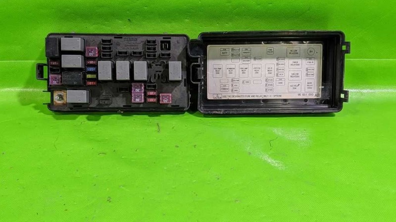 04-08 AVEO NTBK ENGINE FUSE RELAY BOX OEM 4594-14