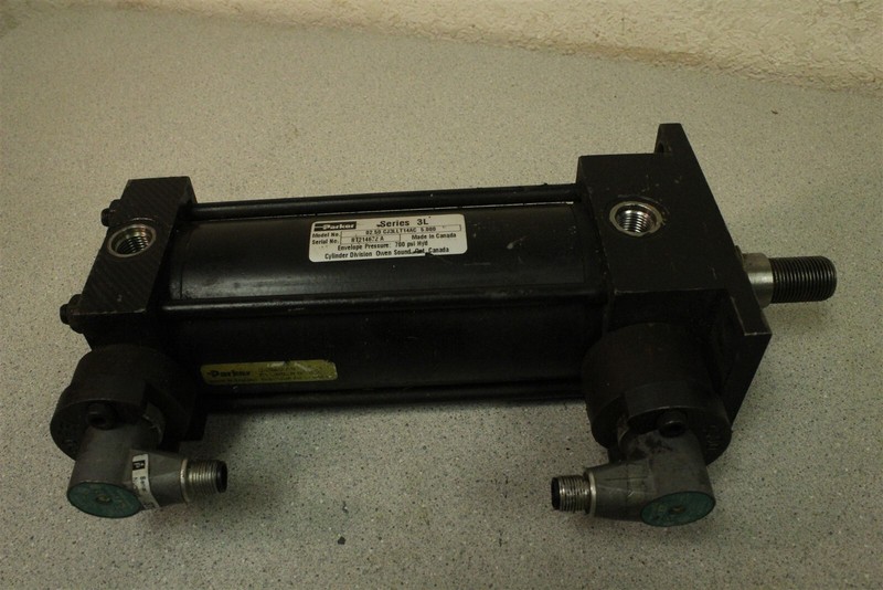 Parker RT214672A Cylinder 02.50 CJ3LLT14AC 5.000 *FREE SHIPPING*