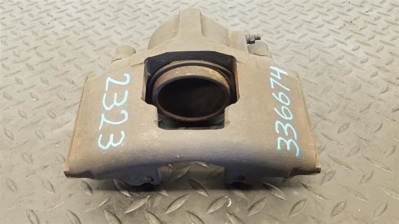99-00 Cadillac Escalade Front Right Passenger Brake Caliper OEM 18014745