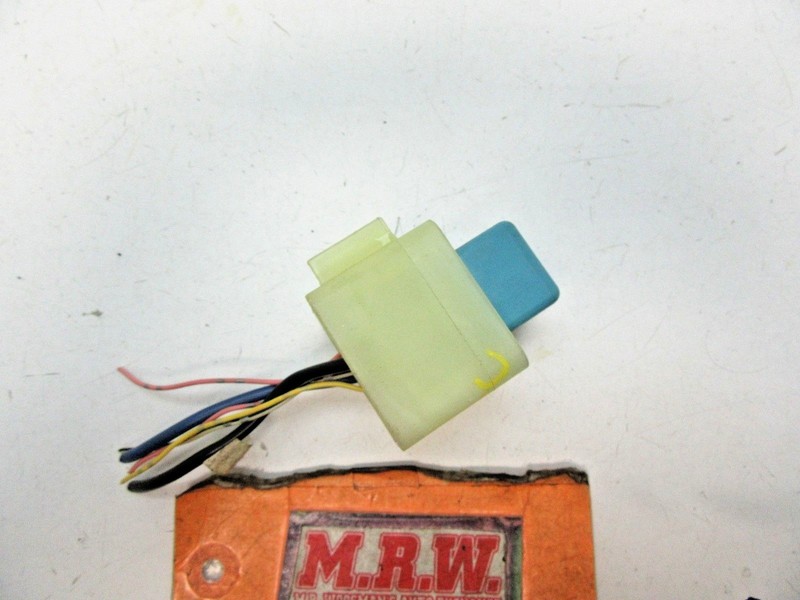 RELAY FUSE BLOCK BLUE WIRE PLUG CONNECTOR 90987-04010 fits TOYOTA LEXUS SCION TC