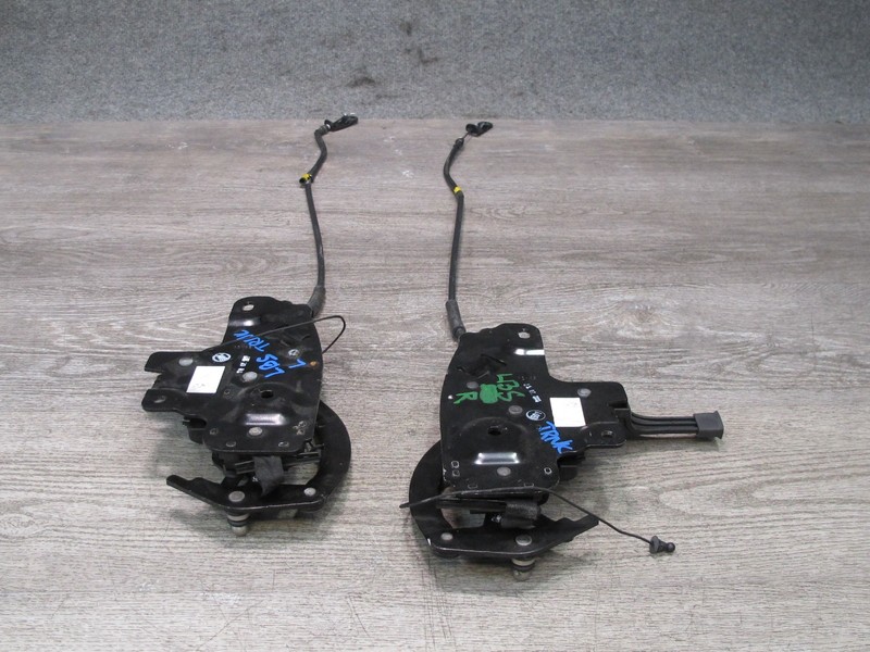 2012-2018 BMW F12 M6 CONVERTIBLE FOLDING TOP ROOF REAR LEFT RIGHT HINGE LOCK SET