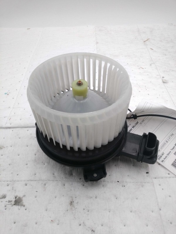 2023 Honda CR-V HVAC Blower Motor OEM Grey 26K Miles - Fits 17-25 Models