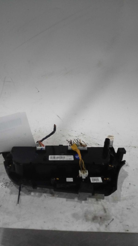 2015 KIA Optima A/C Selector Switch OEM White 104K Miles NJ25-19641-482095