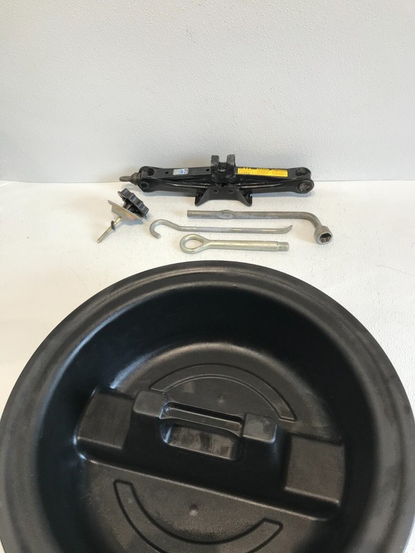 01-06 LEXUS LS430 EMERGENCY SPARE TOOL JACK SET ASSEMBLY OEM 64771-50020