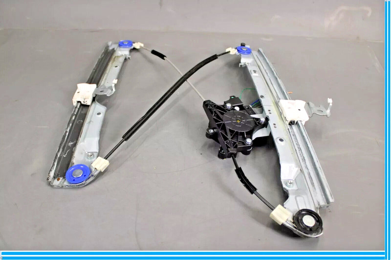 11-17 Infiniti QX56 QX80 Front Right Side Door Window Regulator W/ Motor OEM