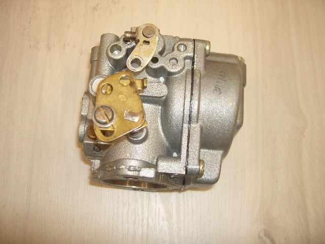 Johnson Evinrude omc 323714 389242 carburetoroutboard motor part UNTESTED
