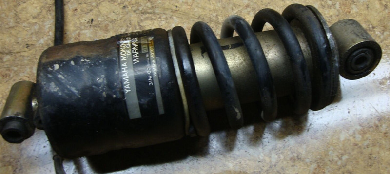 1985 Yamaha Venture XVZ 1200 XVZ1200 Rear Back Center Uni Shock Mono Suspension