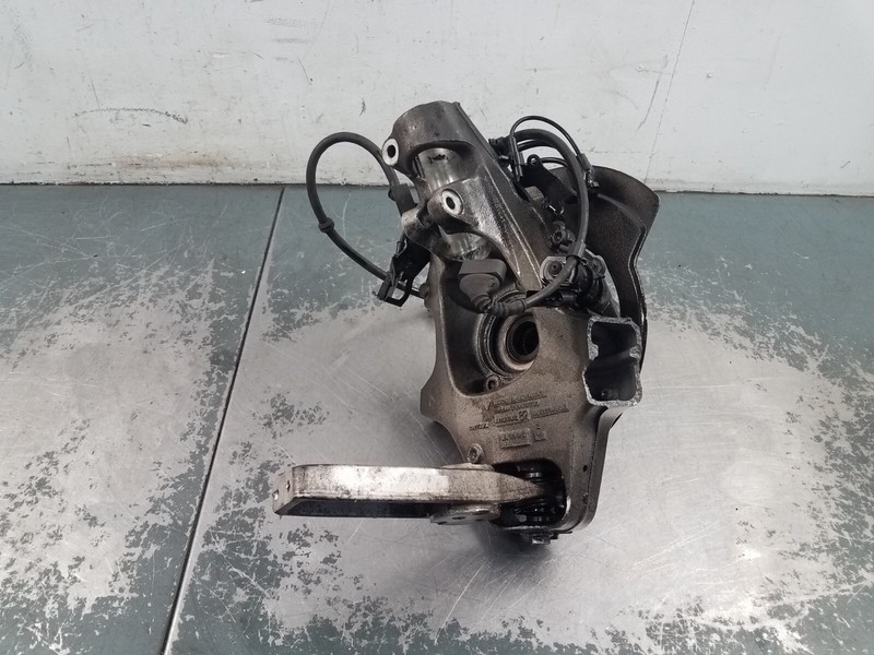 2016 Porsche 981 Cayman GT4 Right Rear Wheel Bearing Hub - Damage #1352 V9