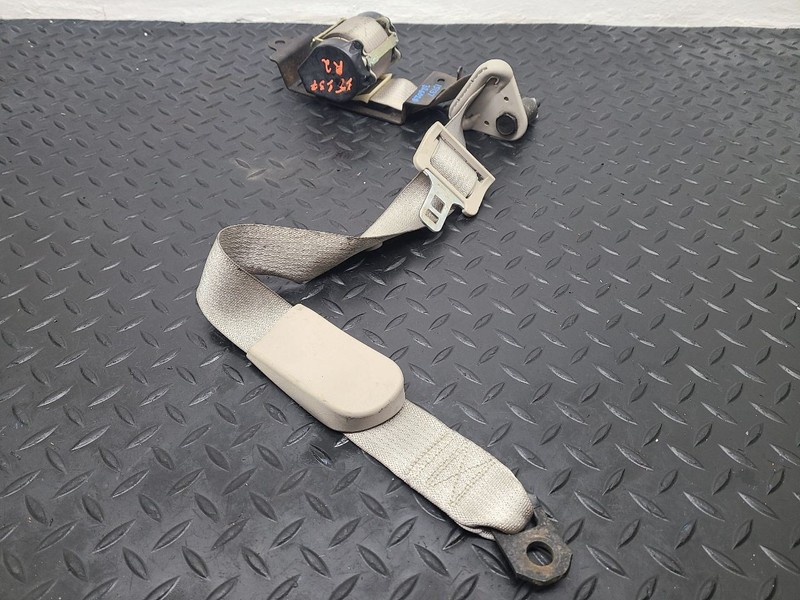 04-06 Chrysler Pacifica 2nd Row Right Passenger Retractor Gray OEM TS741L2AD