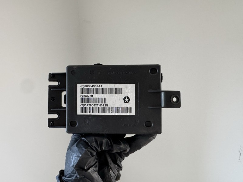 2016-2017 Dodge Charger HVAC Control Module 68334969AA OEM
