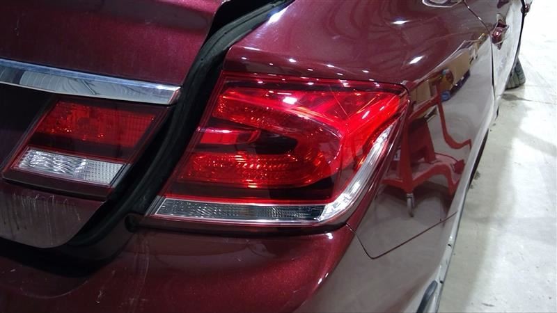 Passenger Tail Light Sedan Quarter Panel Mounted Fits 13-15 CIVIC 3229649