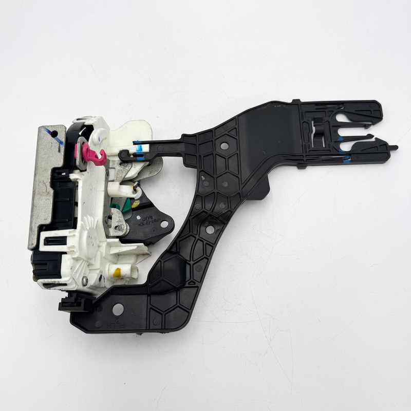 ✅2010-2026 RAM CLASSIC 1500-3500 DOOR LATCH w/ BRACKET REAR LEFT DRIVER SIDE OEM