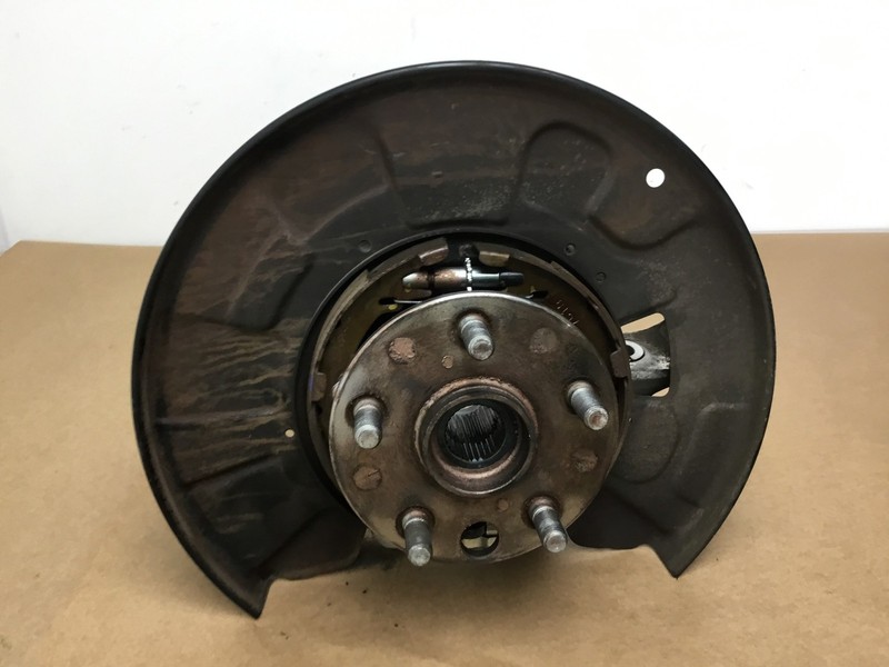 Lexus LC500 2018 Rear Left Driver Spindle Knuckle Hub 18 - 21 :O