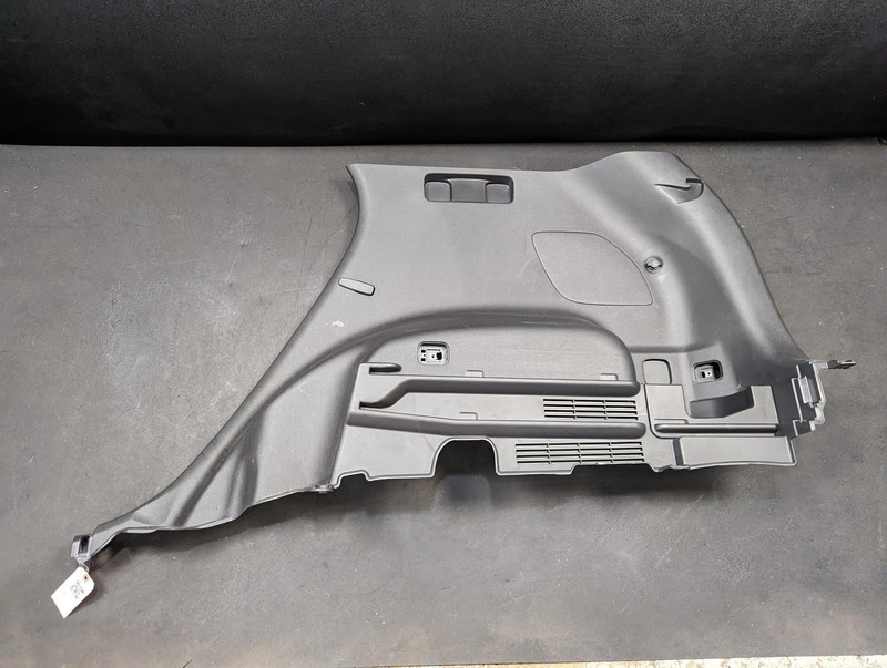Right Quarter Trim Panel 2019 Hyundai Tucson 85740-D3000 2016 2017 2018 - 2021