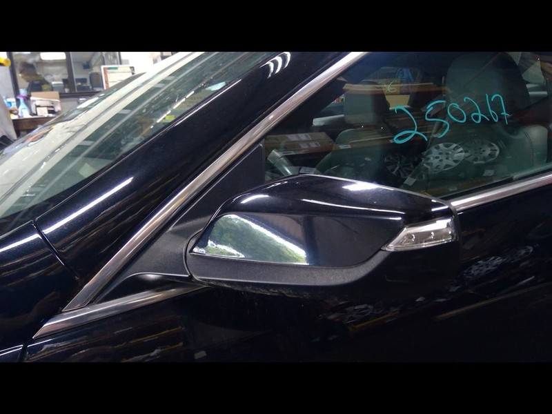Driver Side View Mirror With Turn Signal Integral Fits 16-18 MALIBU 1628698