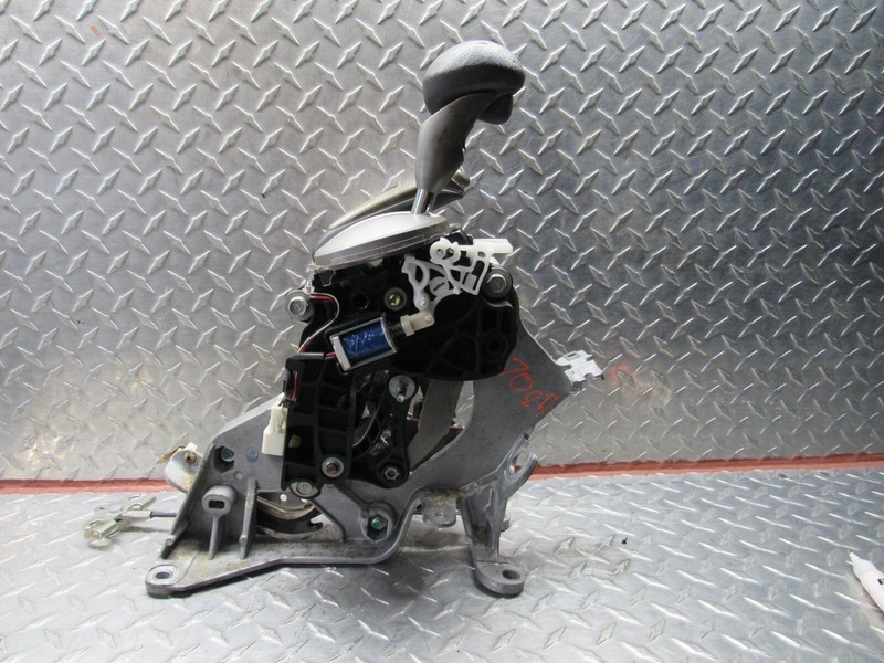 2007 HONDA CIVIC SEDAN AT 1.8L FLOOR GEAR SHIFTER ASSEMBLY