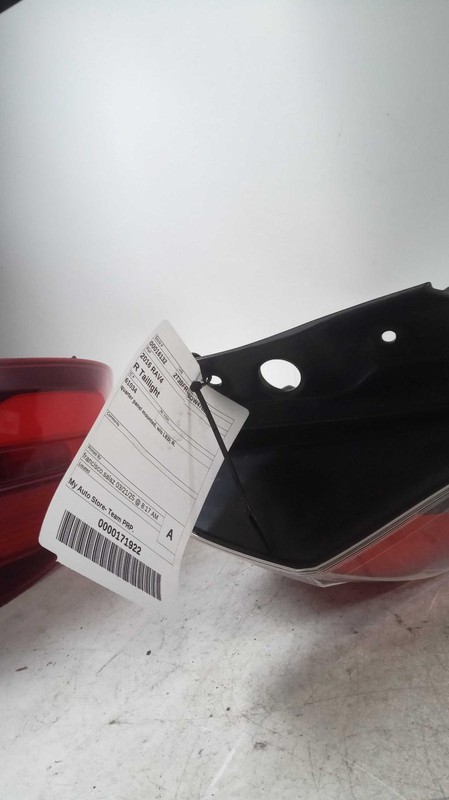 2016-2018 Toyota RAV4 Right Tail Light Assembly Grey OEM 145878 Used 123K
