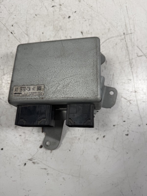 014-015 Honda Accord Hybrid Anti Lock Brake Control Module 39790-T3W-A1 OEM
