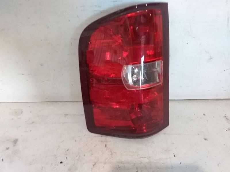 Driver Tail Light Pickup With Box DRW Fits 10-11 SIERRA 3500 PICKUP 3278050