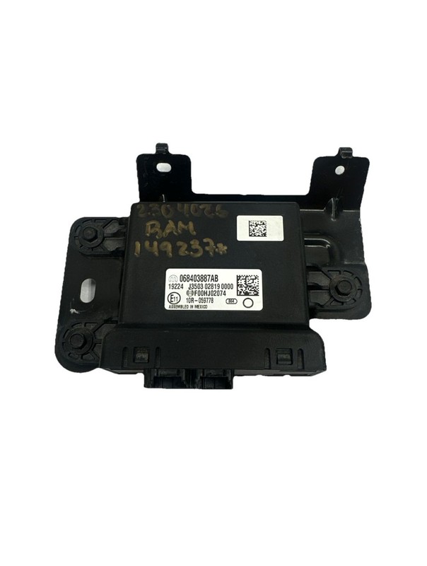 Dodge Ram 1500 Pickup network gateway 2019 control module unit assy OEM 059778