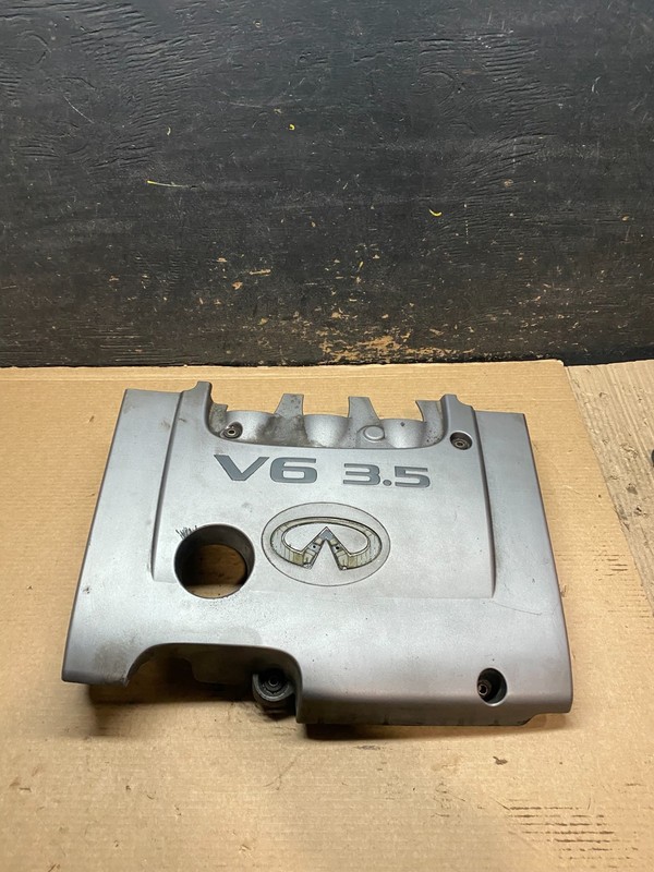2002 to 2004 Infiniti i35 3.5L V6 Engine Motor Cover OEM V9327 DG
