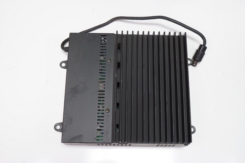 JAGUAR XJR XJ8 VANDEN PLAS Audio Sound Amplifier Amp OEM 2000 - 2004