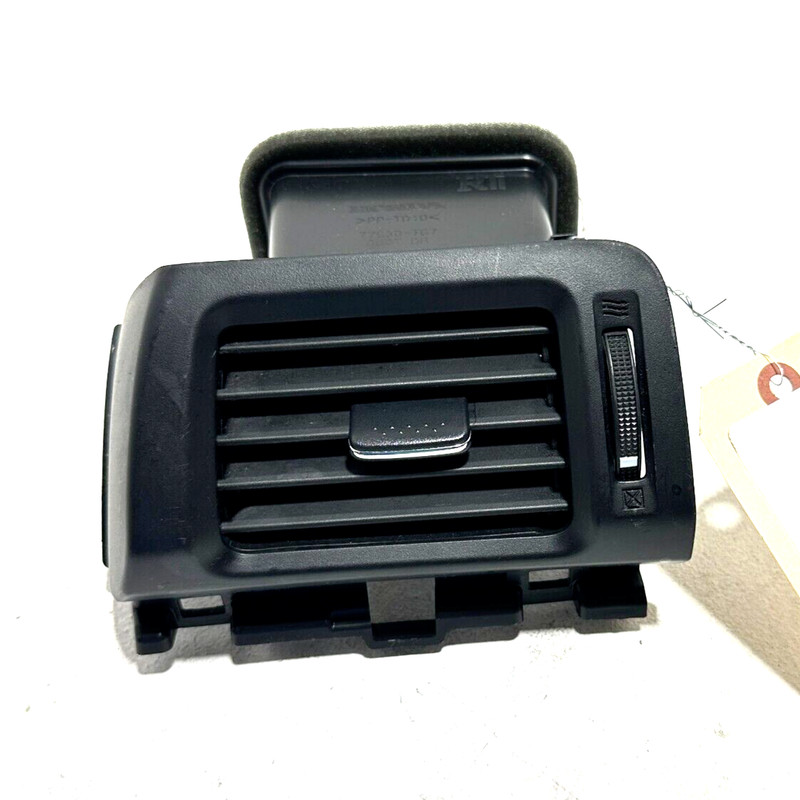 2016-2017 HONDA PILOT DASHBOARD LEFT SIDE AC OUTER AIR VENT DUCT GRILLE OEM