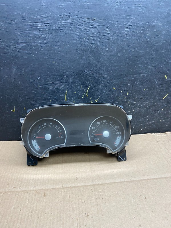 2008 Ford Explorer Speedometer Cluster Gauge Oem y2199 DG