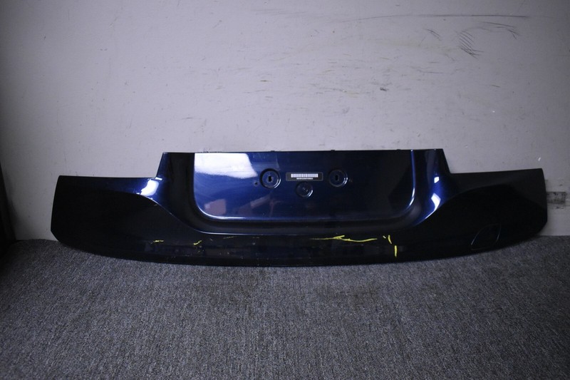 2018 BMW I3s REX REAR BUMPER SHELL MOULDING OEM USED