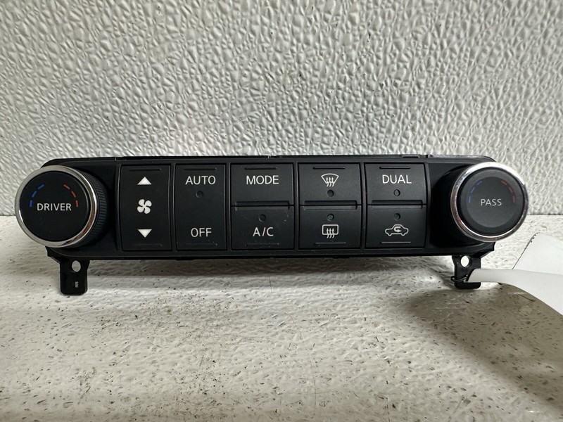 2007-2008 Nissan Maxima Heater A/C Temp Climate Control Switch Panel HVAC Oem