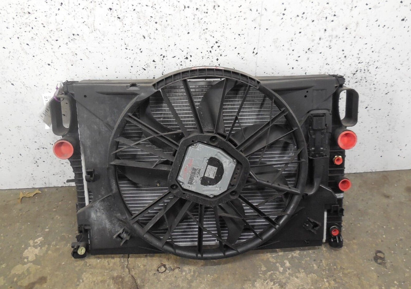 2006-2008 Mercedes-Benz E350 Radiator Cooling Fan OEM 600 Watt
