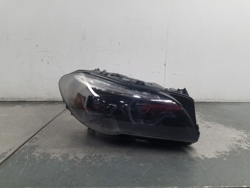 2013 BMW M5 F10 Right Passenger Head Light #6234 Q1