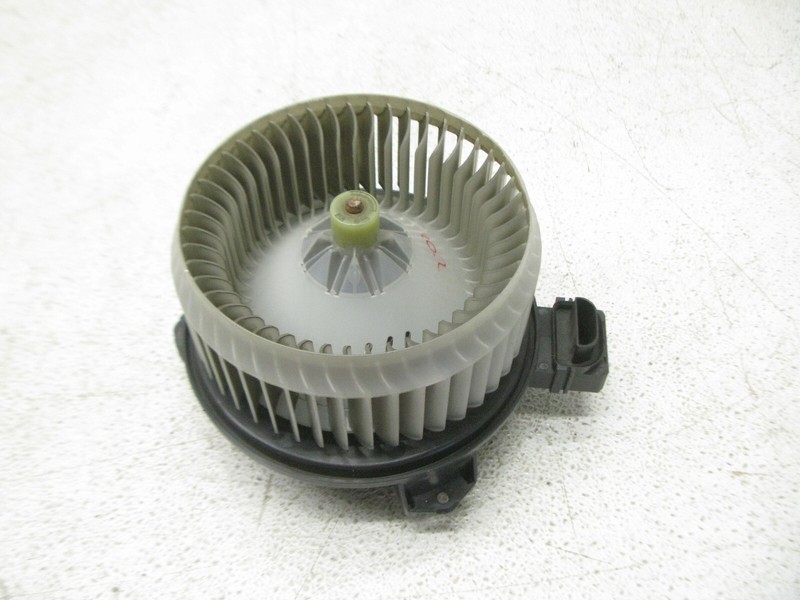 09-19 JAGUAR XJ XJR XF XFR XFR-S BLOWER MOTOR FAN WITH RESISTOR AC HEATER OEM 02