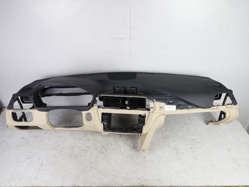BMW F32 F36 428i 435i Dashboard Instrumental Panel & Bag VENETO BEIGE W/O HUD