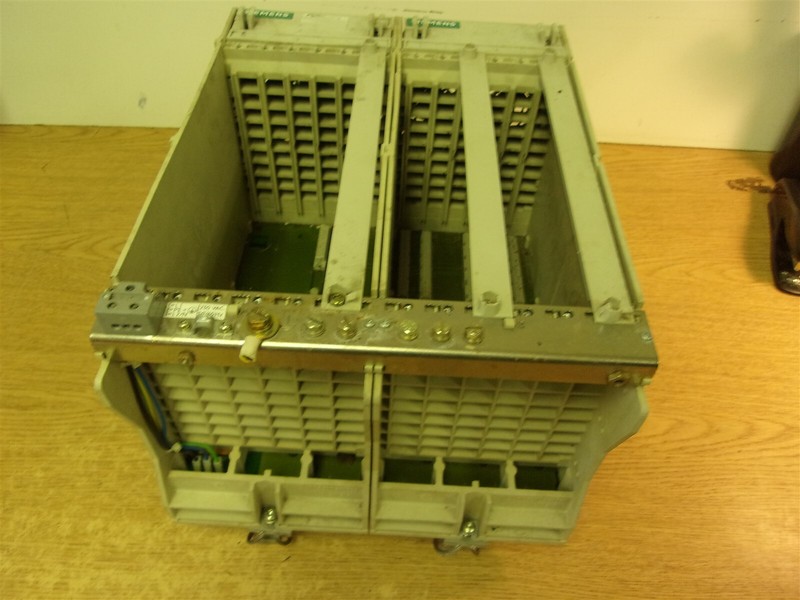 Siemens 6FC5101-0AA01-0AA0 12-Slot Central Controller "A" *FREE SHIPPING*