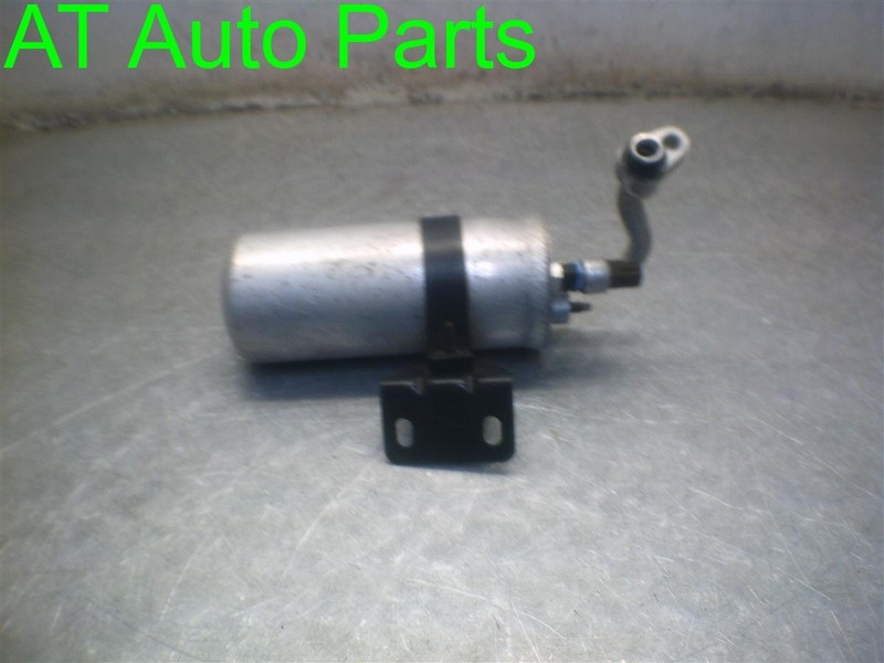 2002 JEEP LIBERTY AC DRYER WITH BRACKET OEM 11943100-1